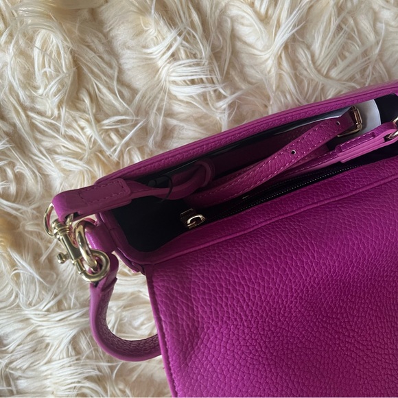 Versace Jeans Collection Purple Crossbody Bag with Elegant Gold Details - Picture 3 of 5